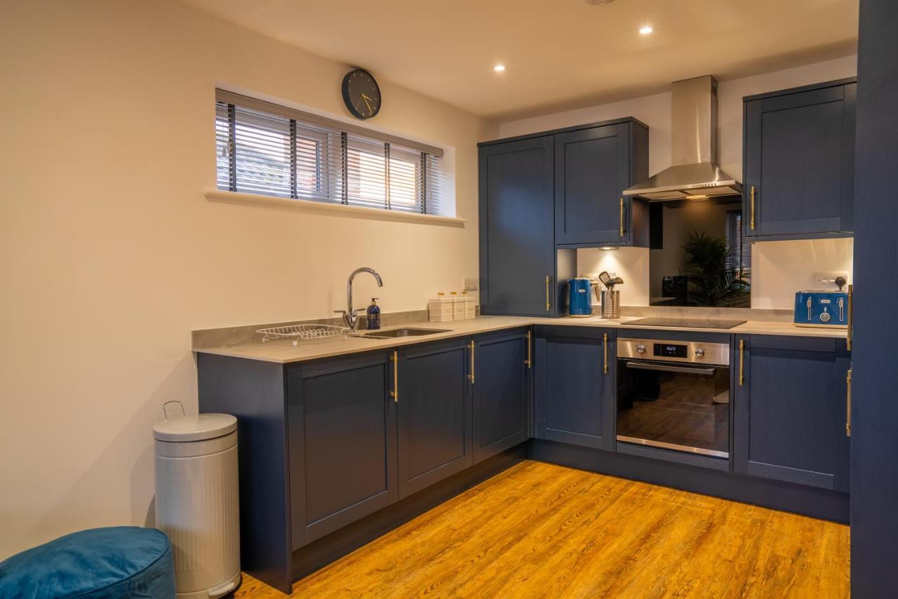 Mill Road Apartment First Floor Κρόουλι Εξωτερικό φωτογραφία