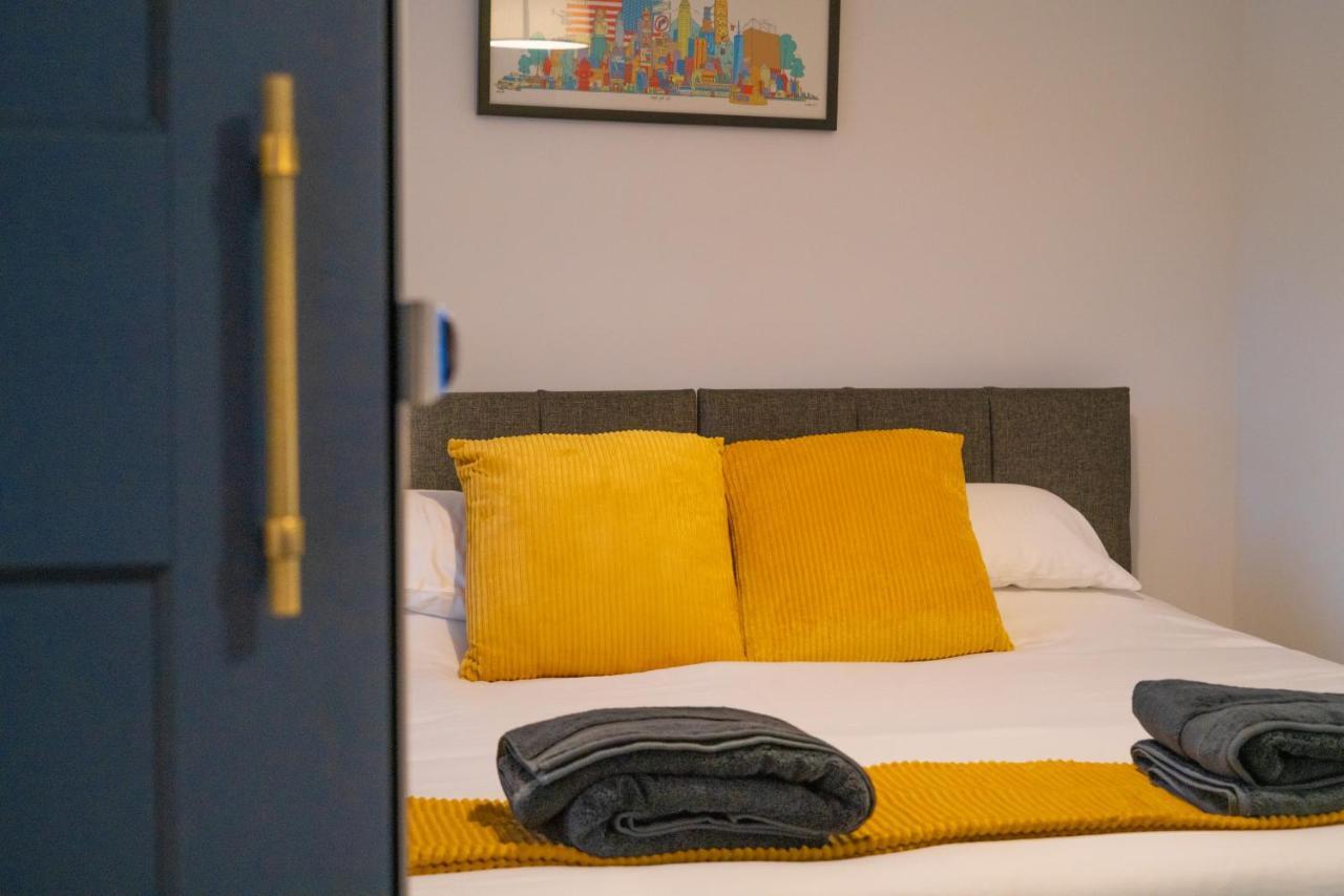Mill Road Apartment First Floor Κρόουλι Εξωτερικό φωτογραφία